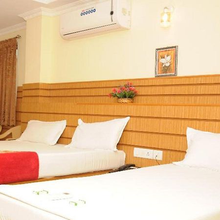 Sakthi Park Inn Chennai Exterior foto